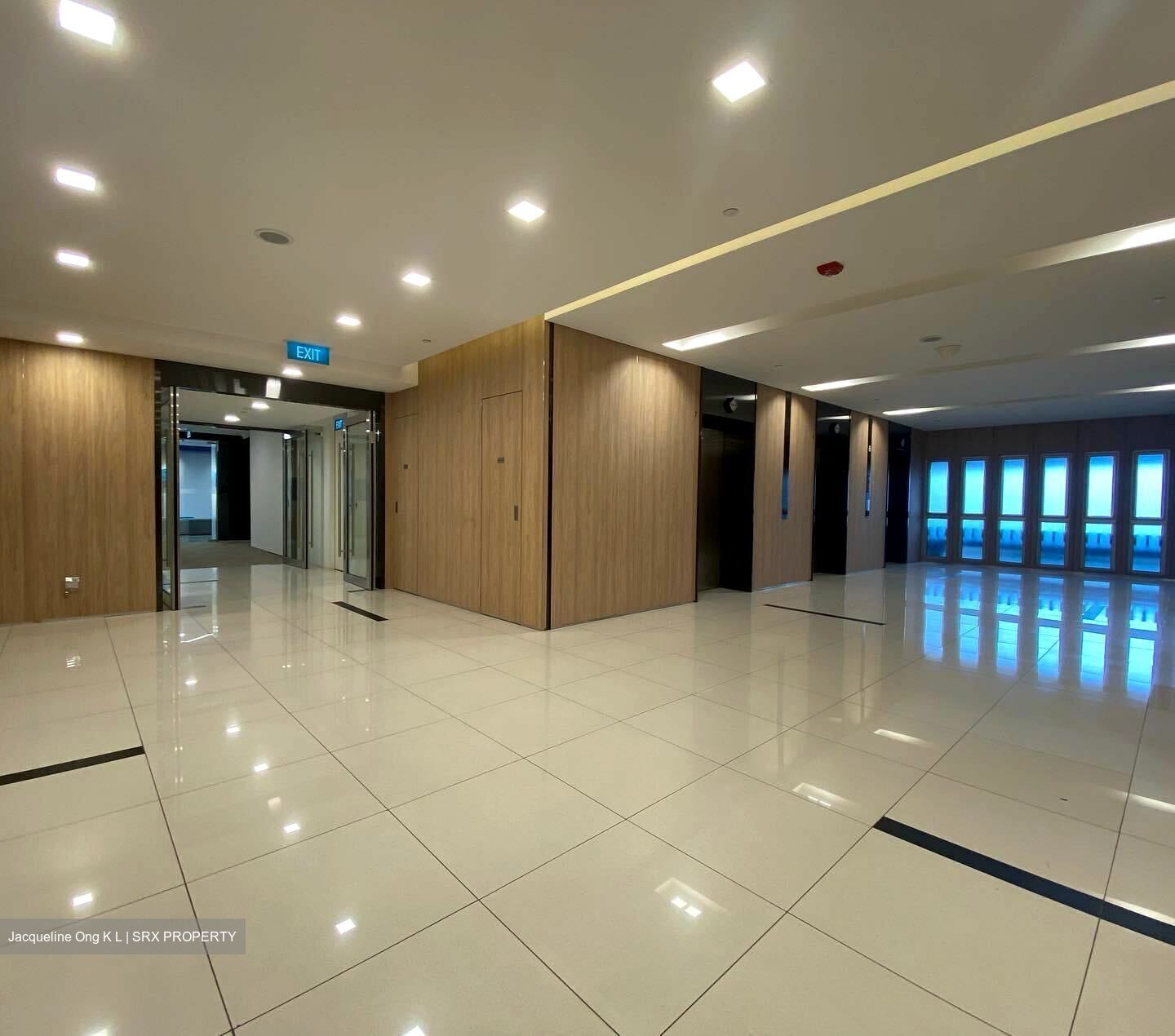 111 Somerset (D9), Office #470325081
